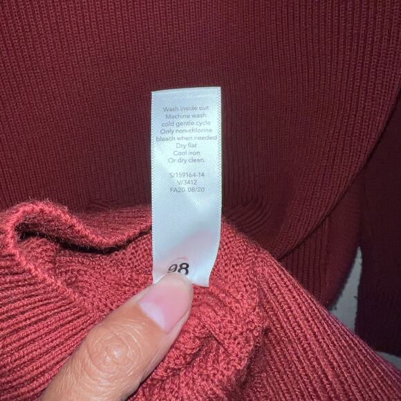 Athleta Women’s Size XXS Hanover V-Neck Ribbed Knit Oversized Sweater Canyon Red - Picture 6 of 6